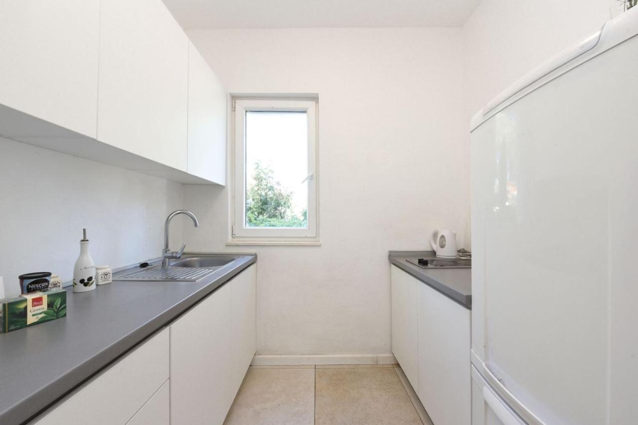 Apartments Bibinje By The Beach Luaran gambar